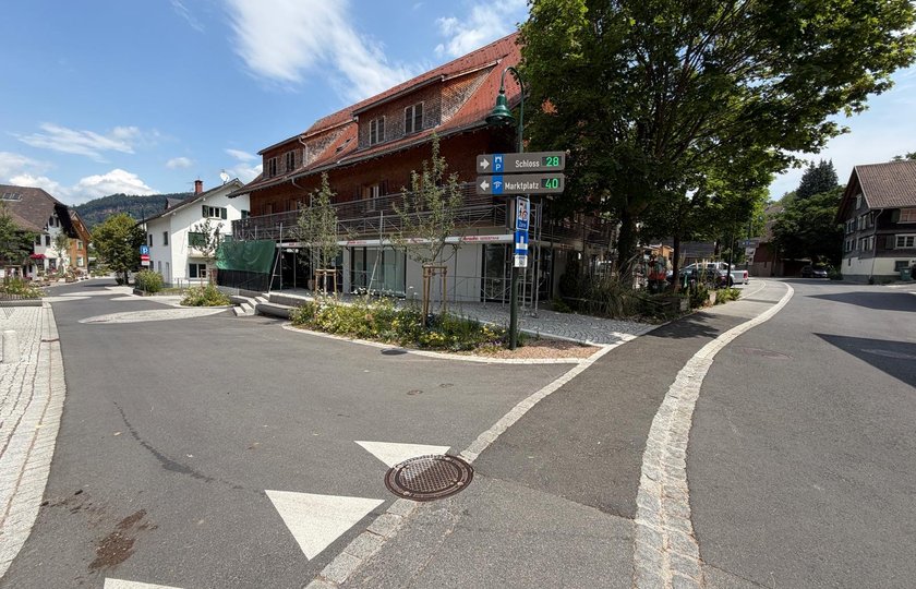 Schöne und geräumige 4-Zimmerwohnung mit Balkon im Herzen von Wolfurt