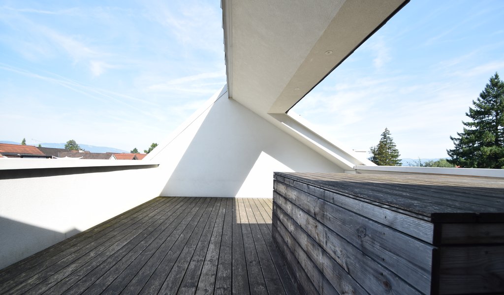 Genießen Sie urbanes Wohnen in Hohenems – schöne 2,5-Zimmer-Wohnung mit traumhafter Dachterrasse sucht neuen Mieter!