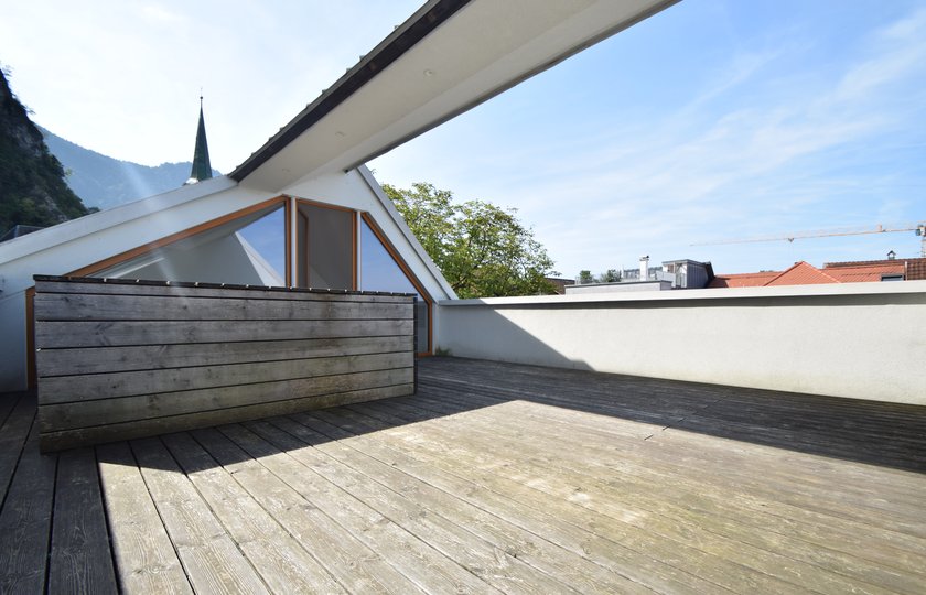 Genießen Sie urbanes Wohnen in Hohenems – schöne 2,5-Zimmer-Wohnung mit traumhafter Dachterrasse sucht neuen Mieter!