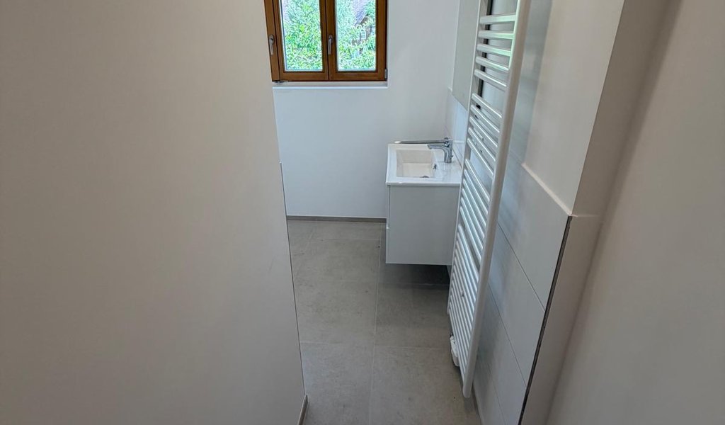 Schöne und geräumige 4-Zimmerwohnung mit Balkon im Herzen von Wolfurt