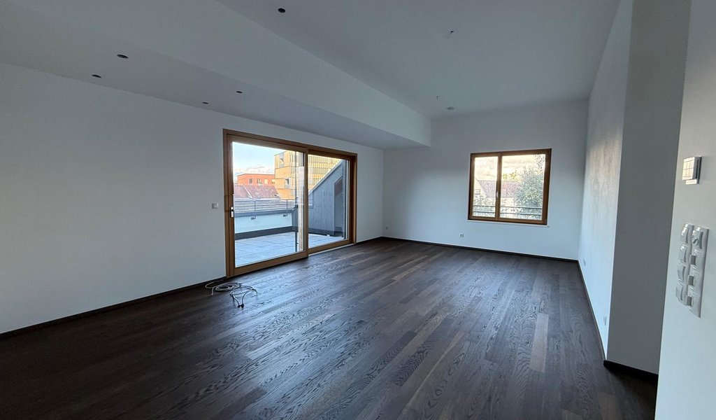 Besondere 4-Dachgeschosswohnung Top 13 - Zentrale Lage in Hohenems