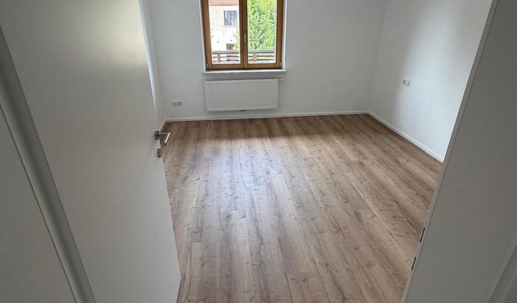 Schöne und geräumige 4-Zimmerwohnung mit Balkon im Herzen von Wolfurt