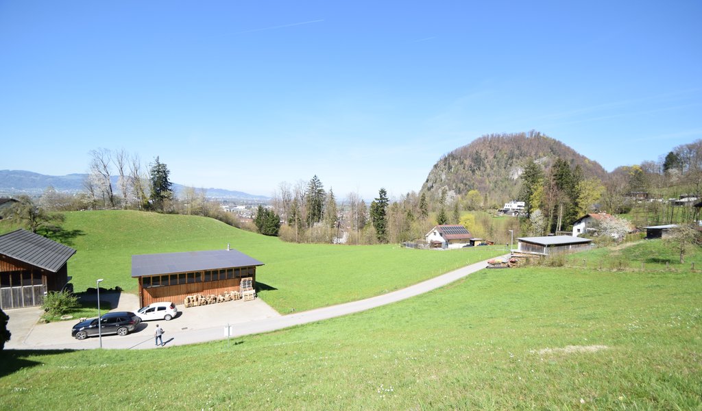 Schönes Baugrundstück in naturnaher Lage